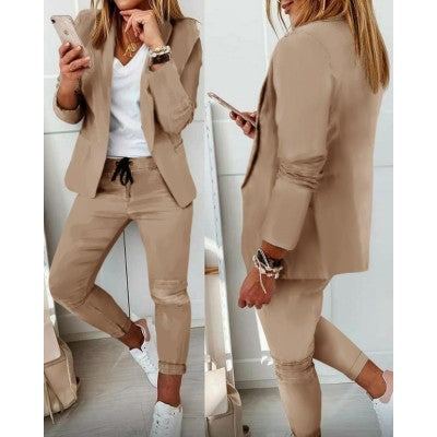 Women's blazer and trouser suit set