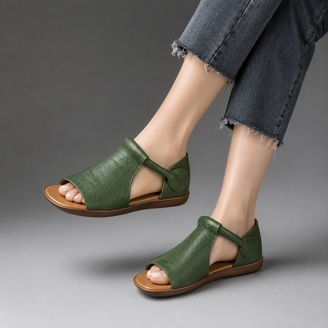 Mode Lumière | Elegant Strappy Sandals