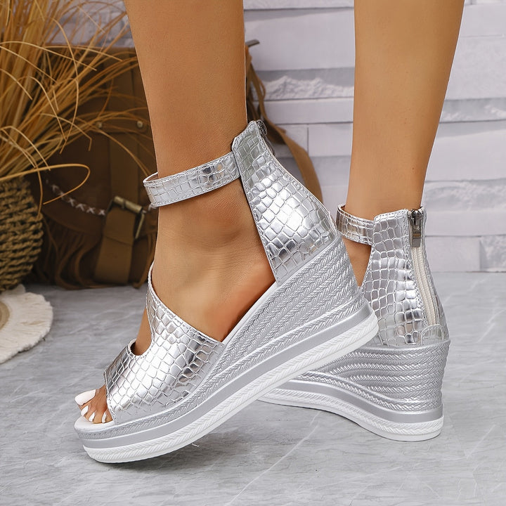 Avelia | Modern Fitted Platform Sandals