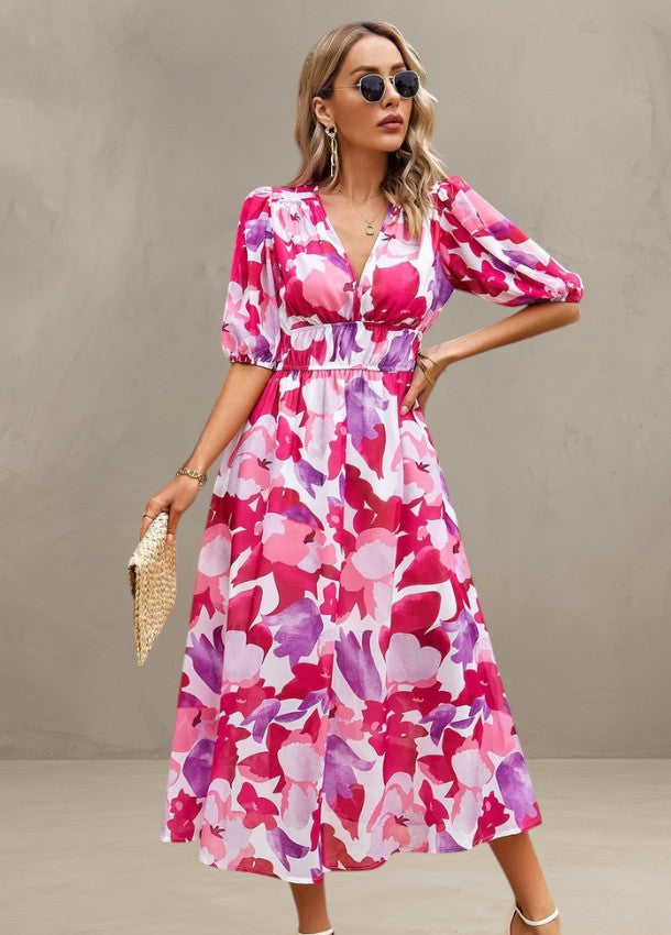 Light Mode | FLATTERING FLORAL MIDI DRESS
