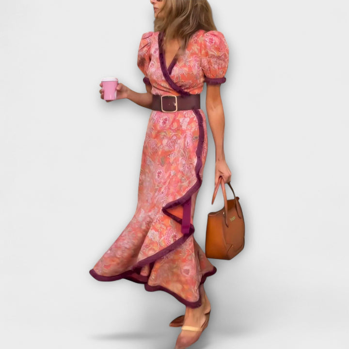 Elegant pink short-sleeved maxi dress