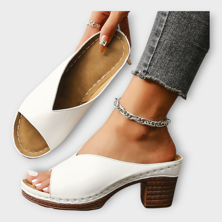 Mode Lumiére™ Open-Toe Block Heel Sandals