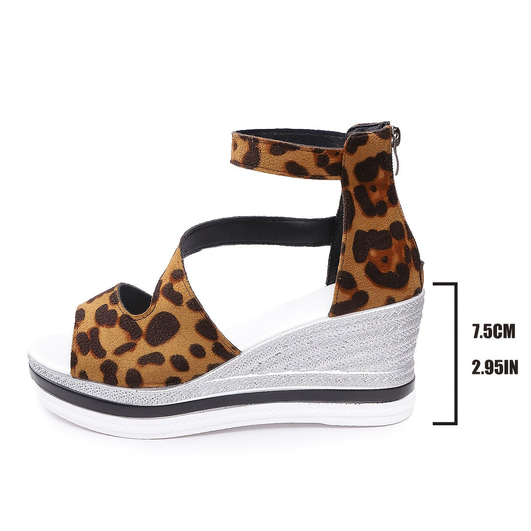Avelia | Modern Fitted Platform Sandals