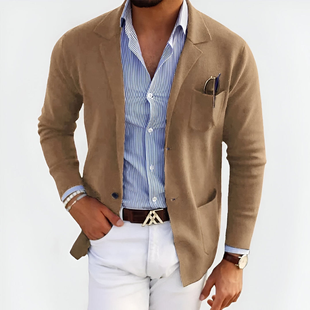 Stylish lightweight jacket for men