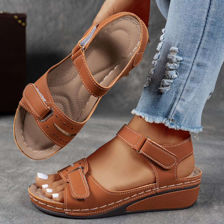 Célima | Ergonomic Sandals with Comfortable Sole