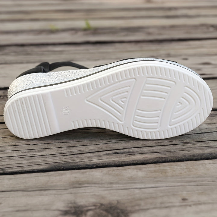 Avelia | Modern Fitted Platform Sandals