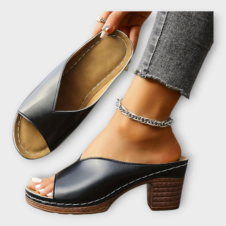 Mode Lumiére™ Open-Toe Block Heel Sandals
