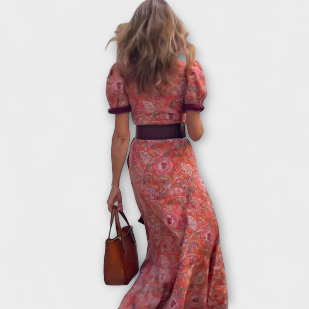 Elegant pink short-sleeved maxi dress