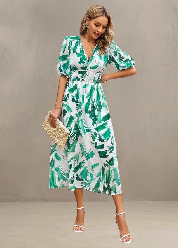 Light Mode | FLATTERING FLORAL MIDI DRESS