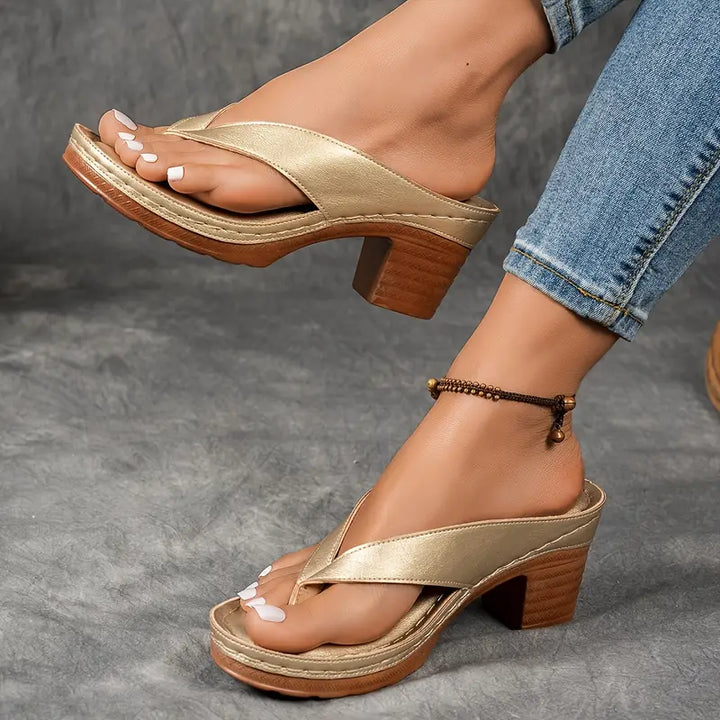 Mode Lumiére™| Elegance & Comfort Sandals