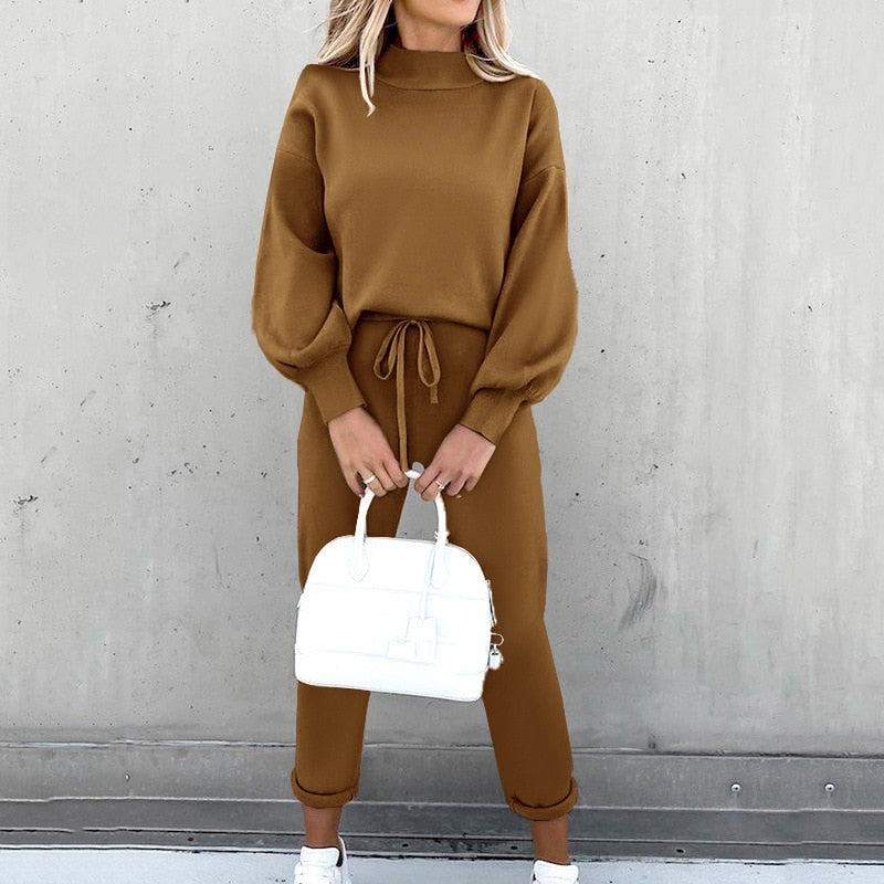 Women's Comfortable 2-Piece Tracksuit
