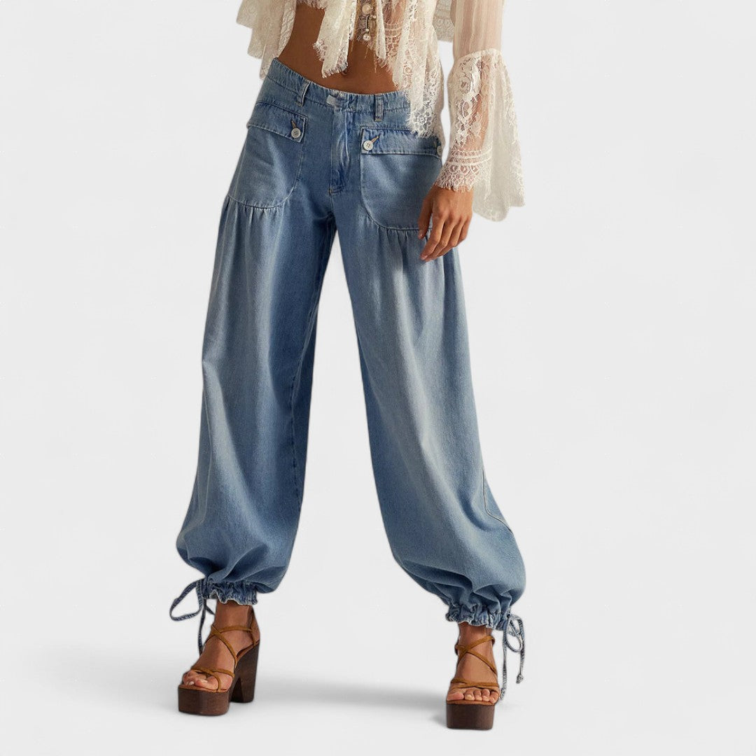 Light Mode | Smart Fluid-Cut Jeans