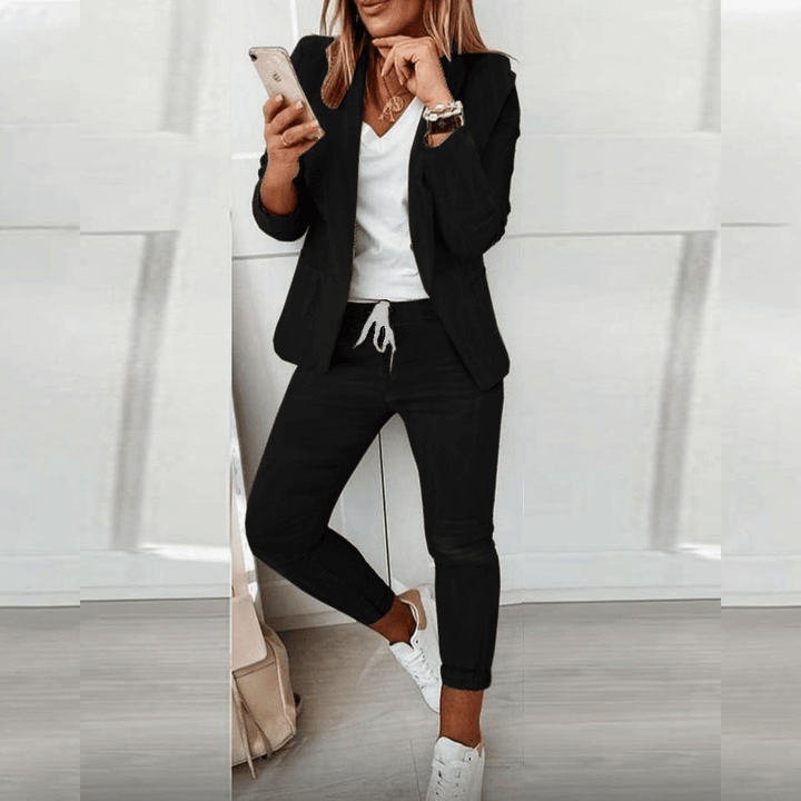 Women's blazer and trouser suit set