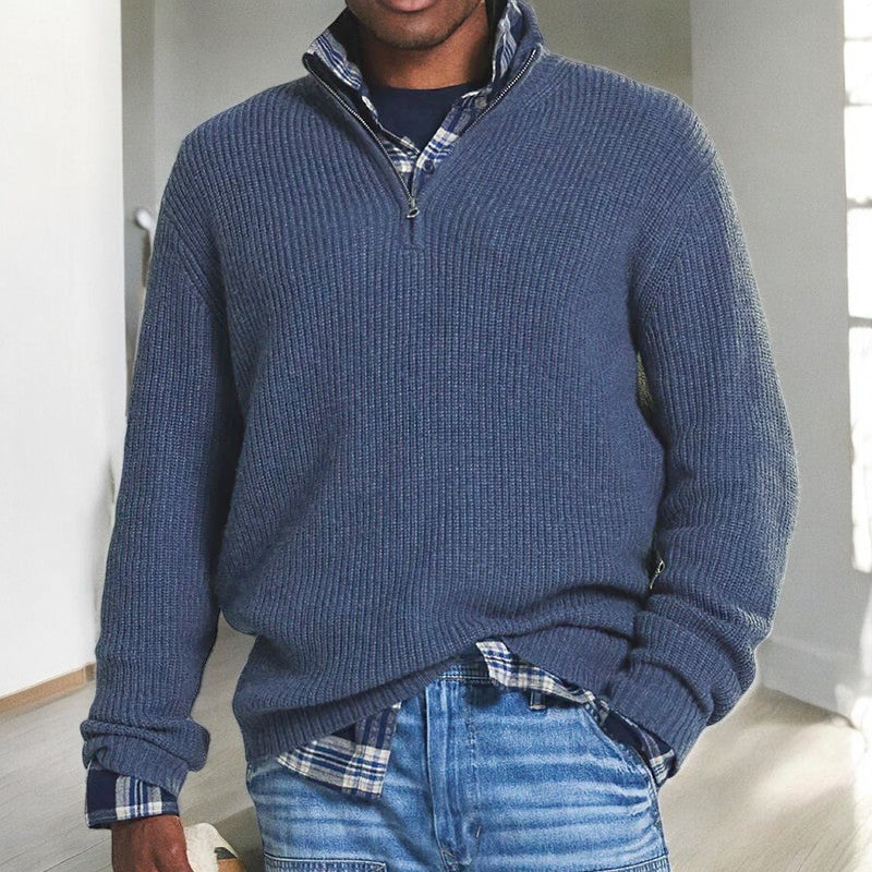 Mid-height zip-up collar jumper