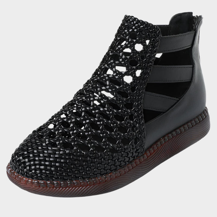 Mode Lumiére™ Sandals for everyday comfort and style
