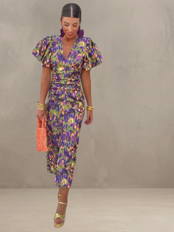 Light Fashion | VIBRANT PLEATED MIDI DRESS
