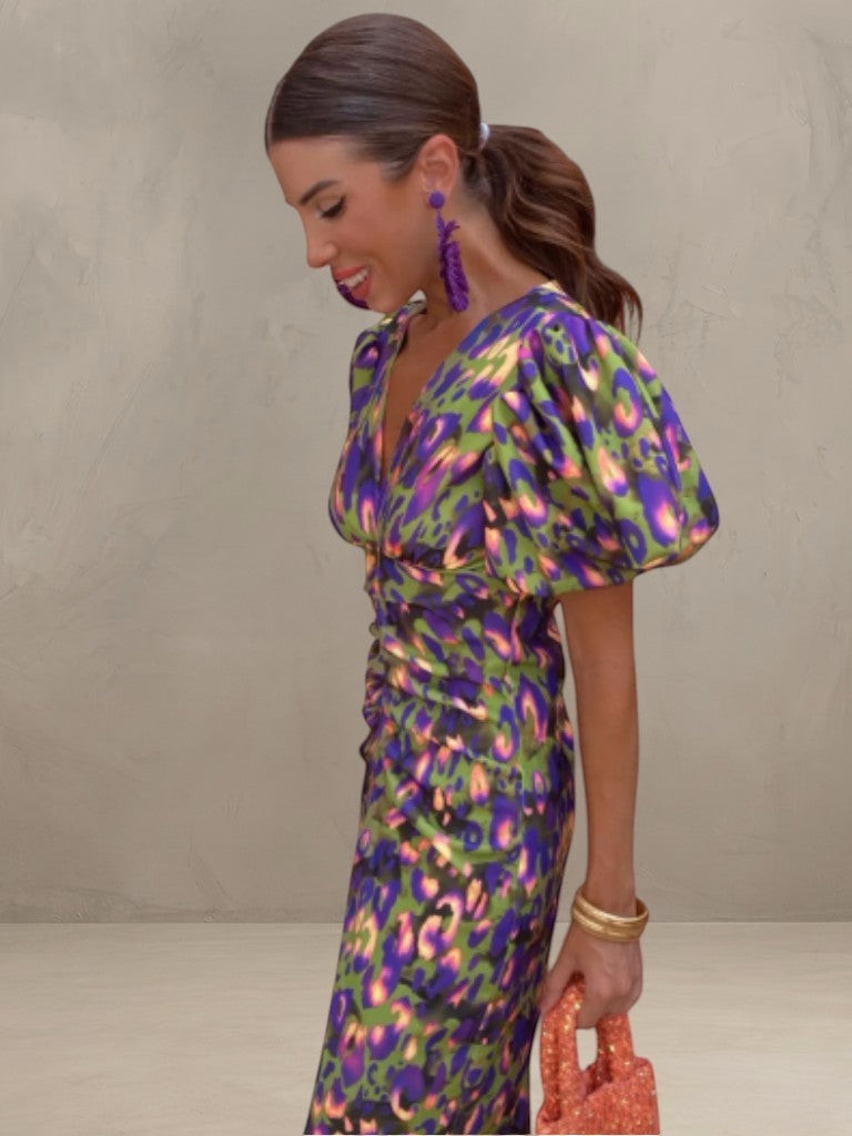 Light Fashion | VIBRANT PLEATED MIDI DRESS