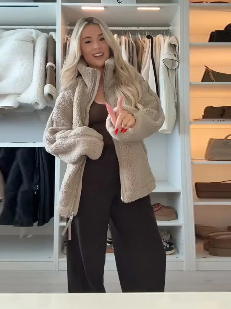 Women's zip-up jacket