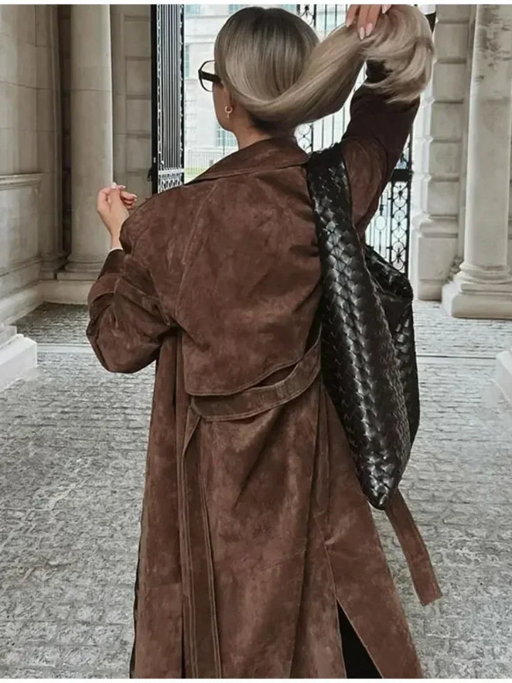 Elegant Long Coat – Timeless Urban Chic Style