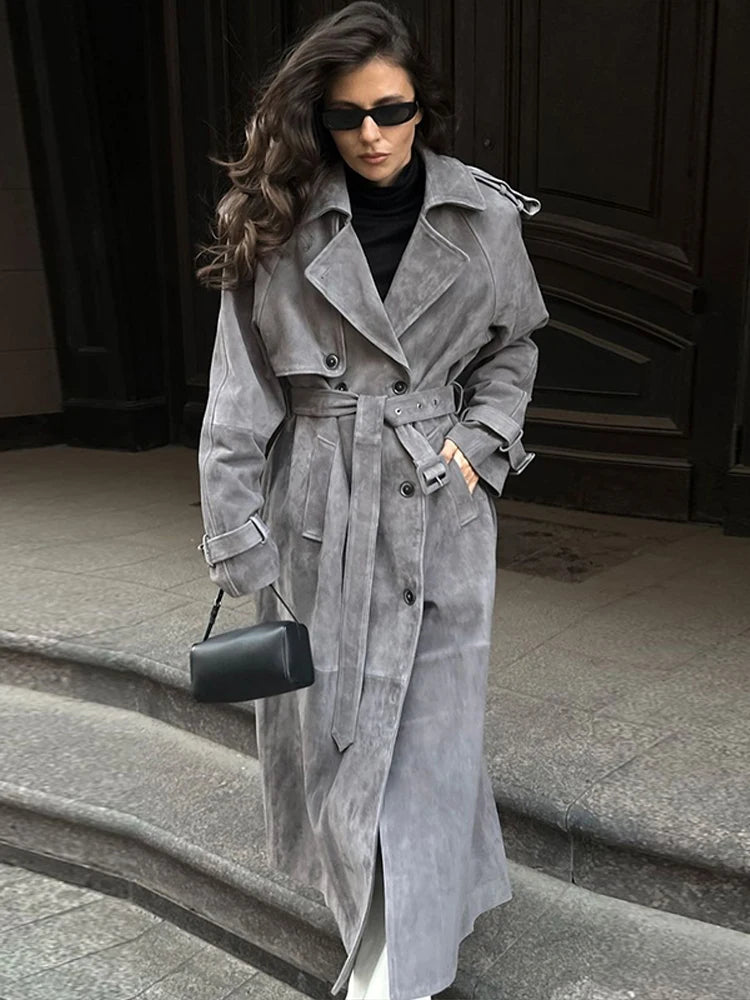 Elegant Long Coat – Timeless Urban Chic Style