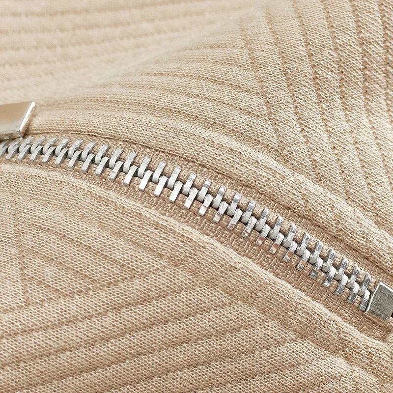 Men's zip-neck sweater with an elegant look and modern comfort