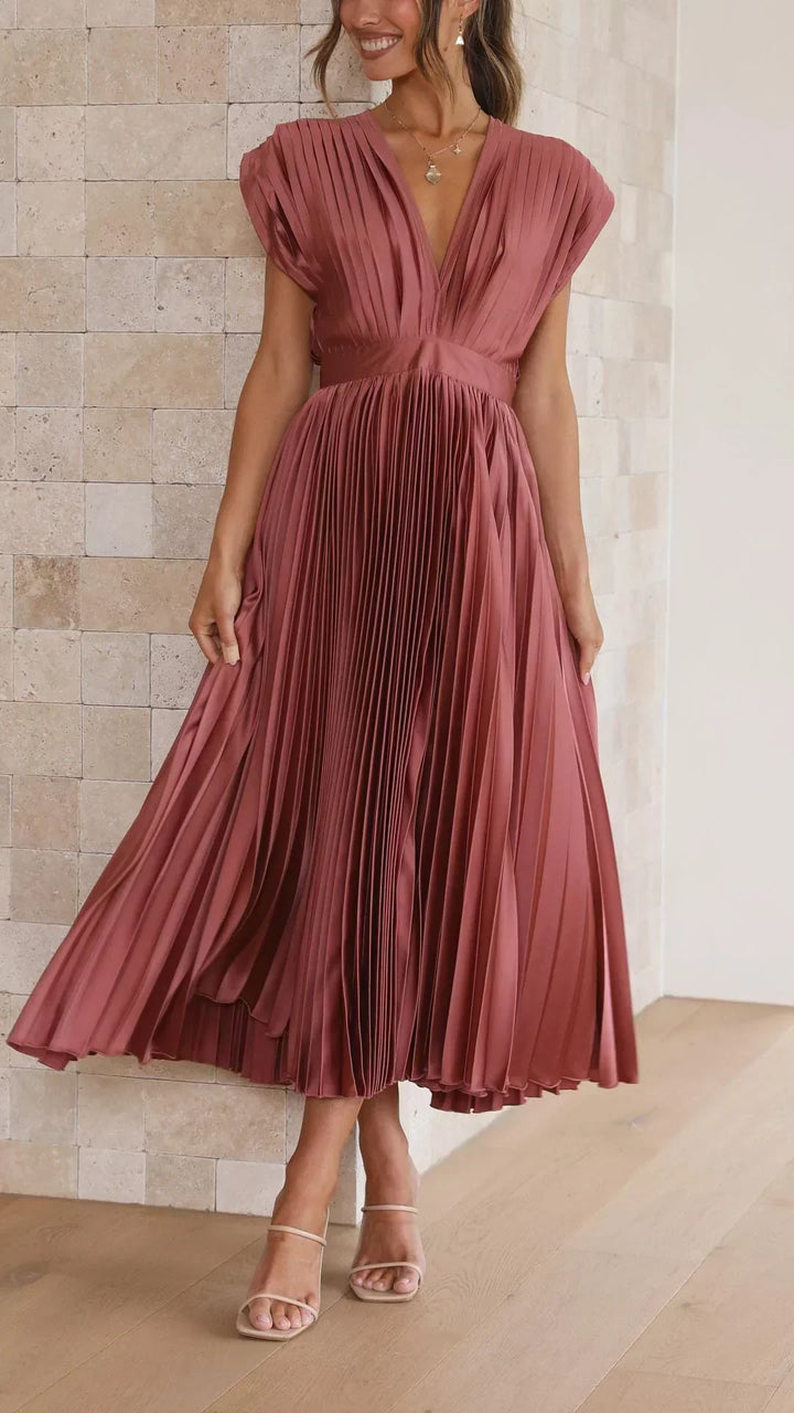 Mode Lumiére™| Elegant Pleated Dress