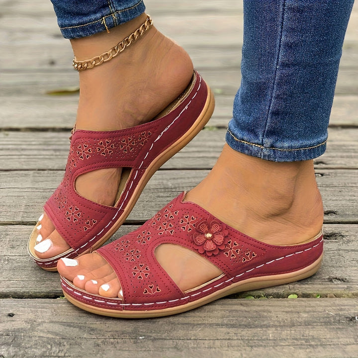 Selira | Comfortable Sandals with Elegant Design