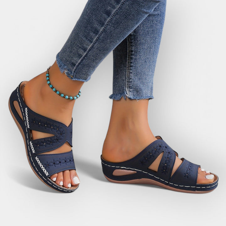 Mode Lumiére™ Anatomical Sandals for Everyday Use
