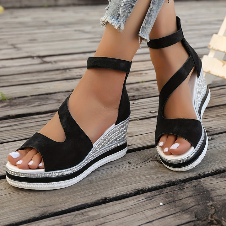 Avelia | Modern Fitted Platform Sandals