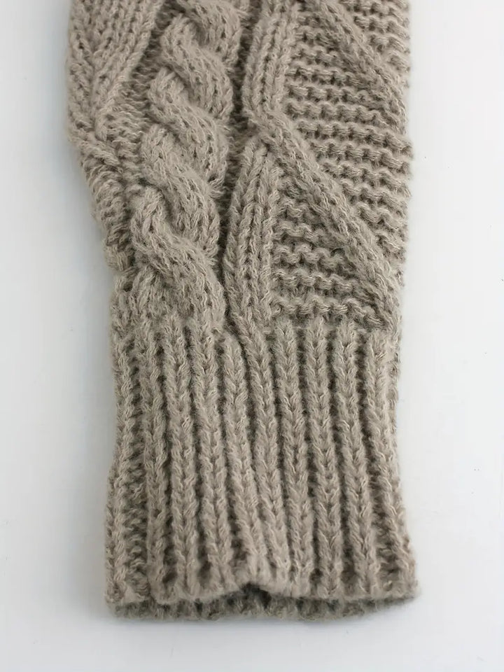 Velinor | Elegant Knitted Set
