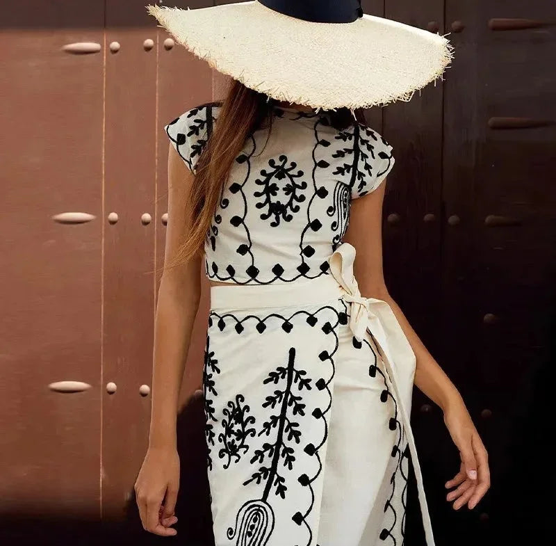 Léonie | Embroidered Top & Flowy Long Skirt Set