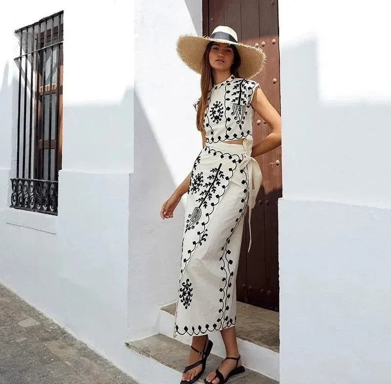 Léonie | Embroidered Top & Flowy Long Skirt Set