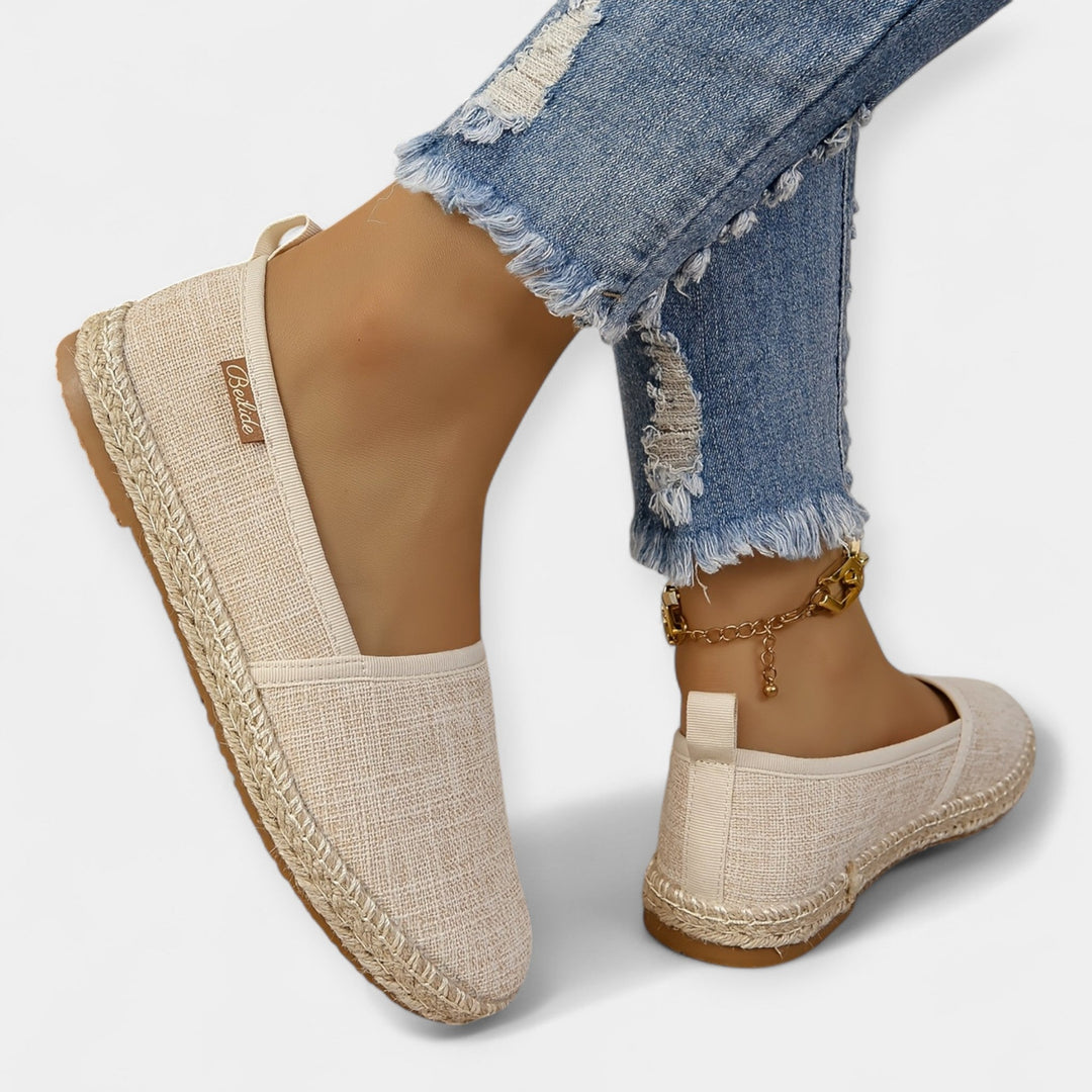 Mode Lumiére™ Lakki Slip-On Ballerina Flats