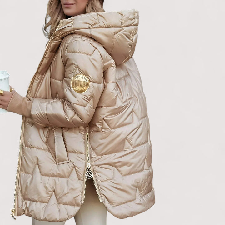 Light Mode | Elegant winter coat
