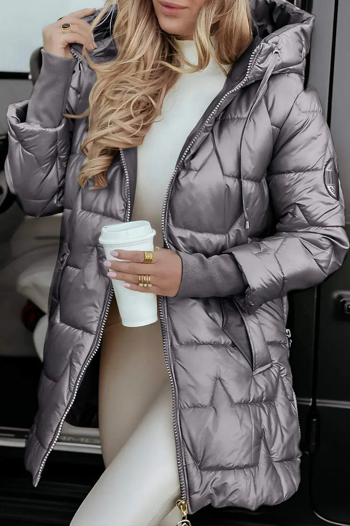 Trendy Winter Coat with Hood and Padding