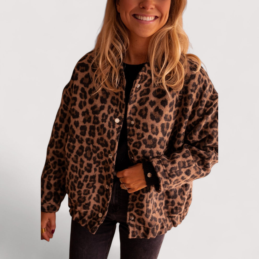 Light mode| Trendy leopard print jacket