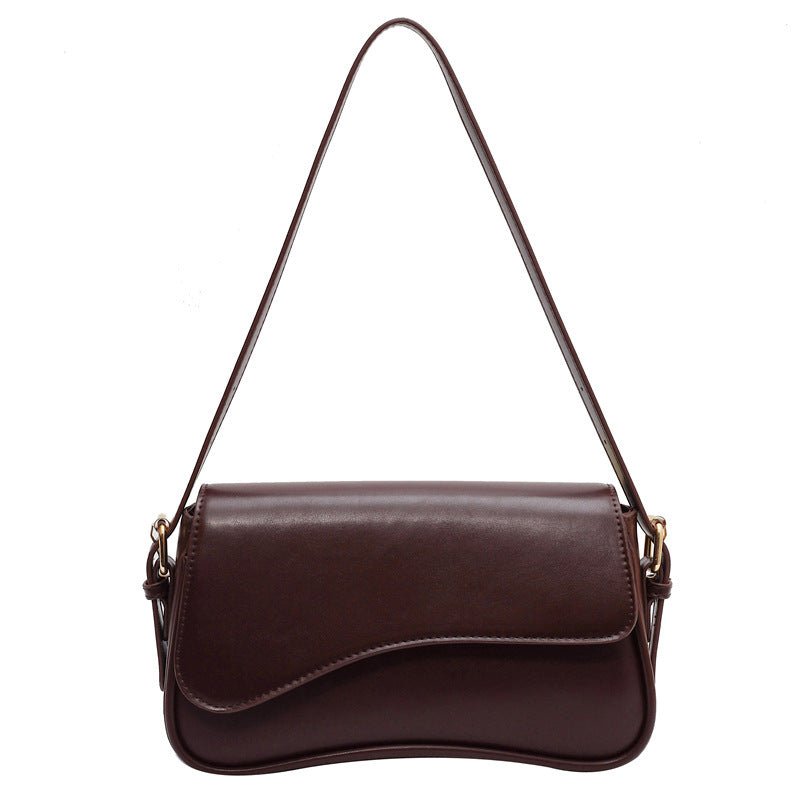 Mode Lumiére™ | ELEGANT AND VERSATILE SADDLE BAG