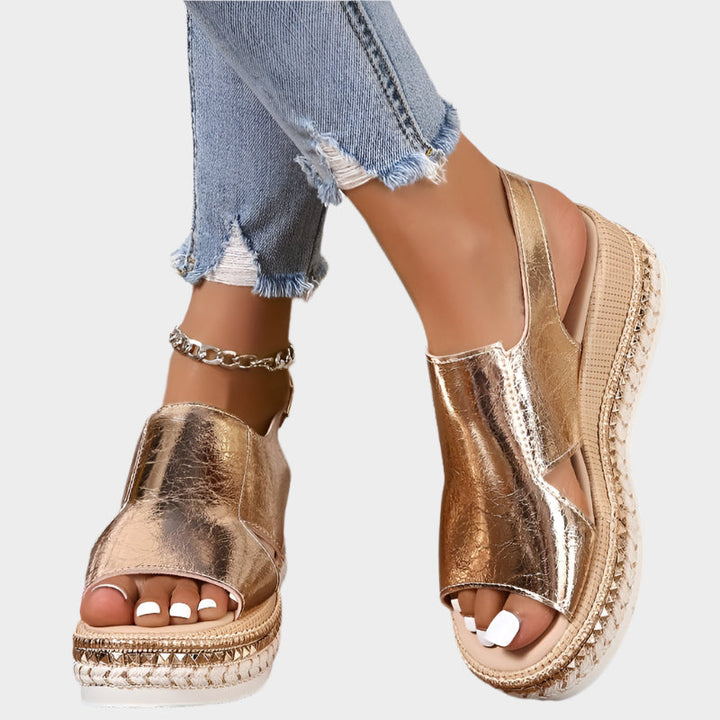 Mode Lumiére™ Anatomical Platform Sandals