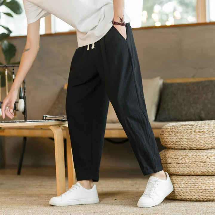 Mode Lumiére™ | Summer linen trousers