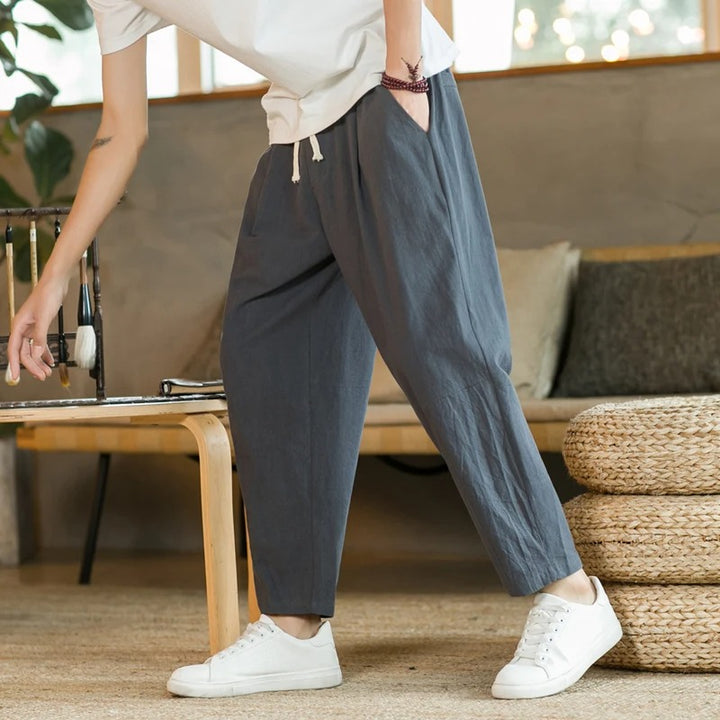 Mode Lumiére™ | Summer linen trousers
