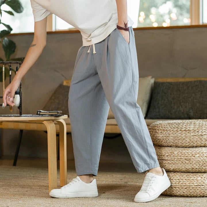 Mode Lumiére™ | Summer linen trousers