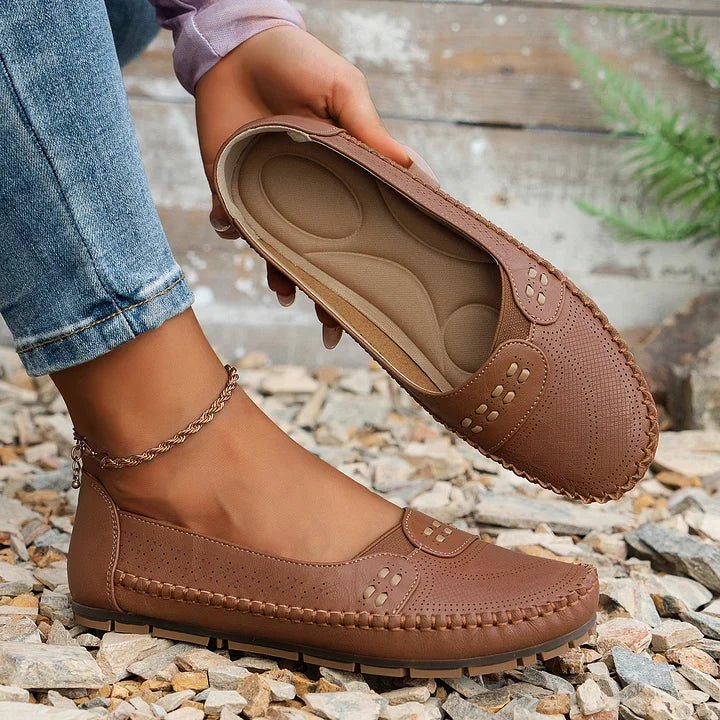 Renée | Perforated Loafer with Memory Foam Sole
